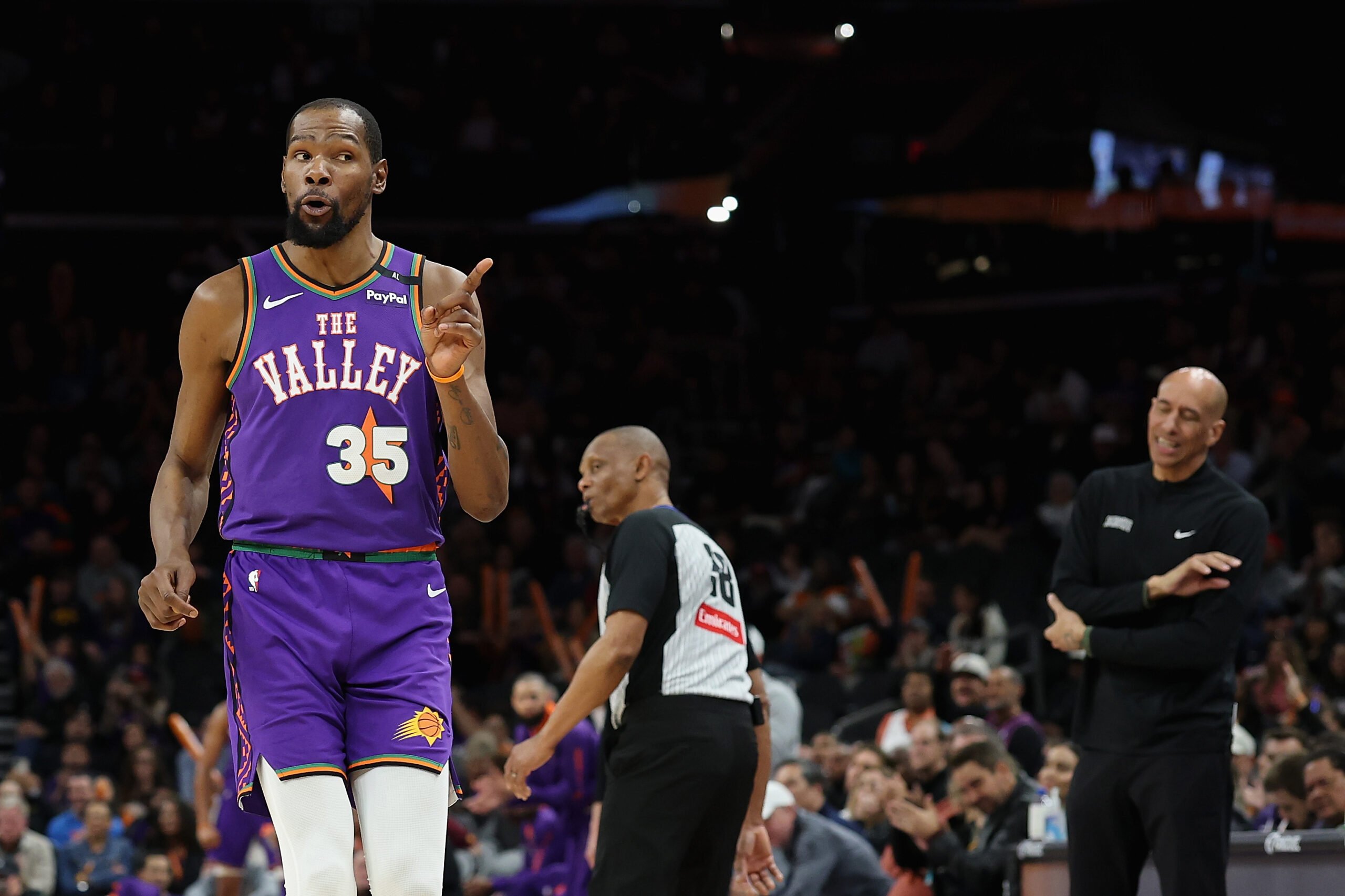 Sacramento Kings v Phoenix Suns
